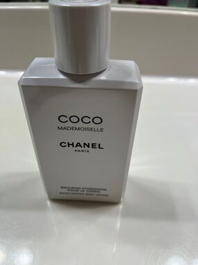 CHANEL Coco Mademoiselle